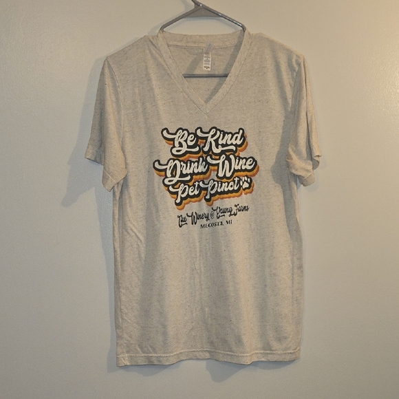 Bella Canvas Tan V-Neck Tee "BE KIND, DRINK WINE, PET PINOT" Young Farms LOT R1 - Picture 1 of 3